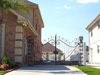 Canadian wrought iron driveway gates in Ontario Canada